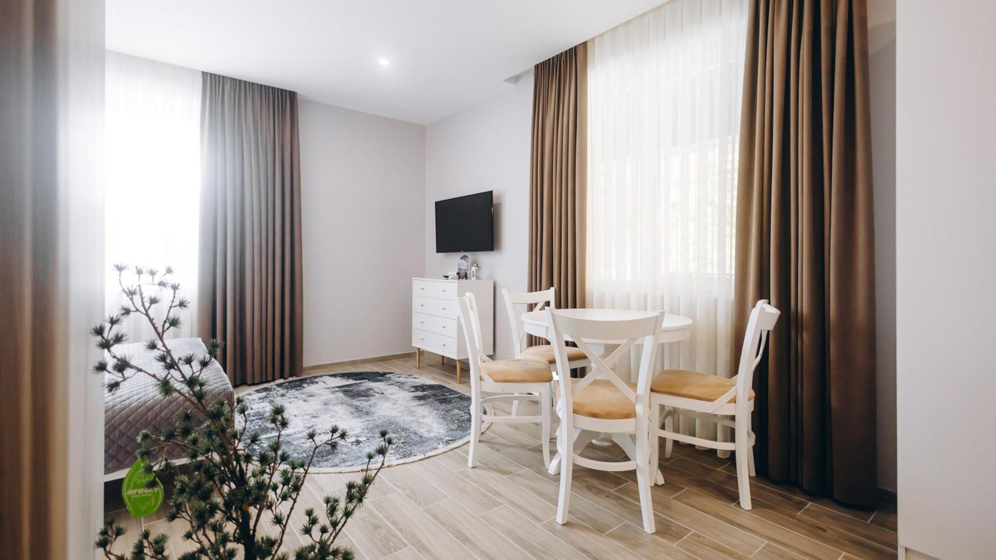 מיגובו Forest House מראה חיצוני תמונה